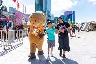 《HK01》報道: 羽你同樂大師班 與世界級羽毛球球星交流 馬會以運動連繫社區